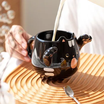 Порцеланови чаши с лъжичка и сладък котка от картун Креативна керамична чаша с котешки лапой за кафе, Чай, мляко, Чаша голям капацитет Забавен подарък