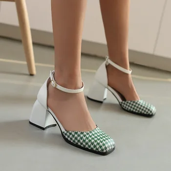 Обикновена сандали с катарама, нови летни дамски обувки в приказен стил, универсални дамски обувки на висок ток Baotou, големи размери