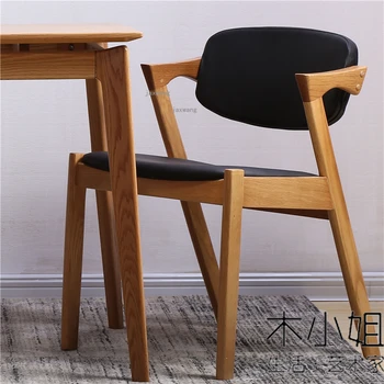 Европейските трапезни столове с облегалка от масивна дървесина Модерно кресло за отдих в кафене Скандинавски дизайн обедната стол по поръчка Мебели за дома трапезария