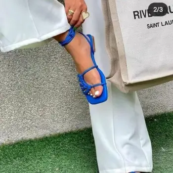 2023 летни дамски нови сандали с квадратна глава с големи размери и с една дума на равна подметка, модерни плажни кожени универсални джапанки